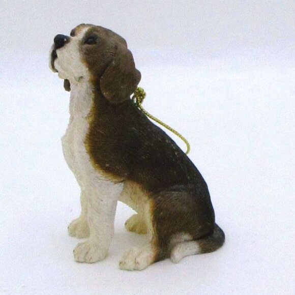 Beagle Dog Christmas Ornament Figurine With Gold Hanging Loop Brown & White Resi - Picture 1 of 5